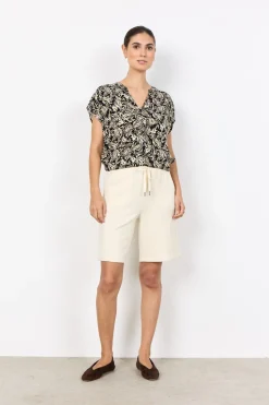 SC-BANU 304 Shorts Cream