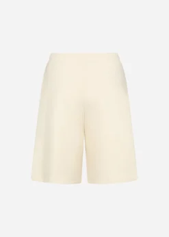 SC-BANU 304 Shorts Cream